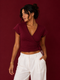 CASE CROSS LACE TOP